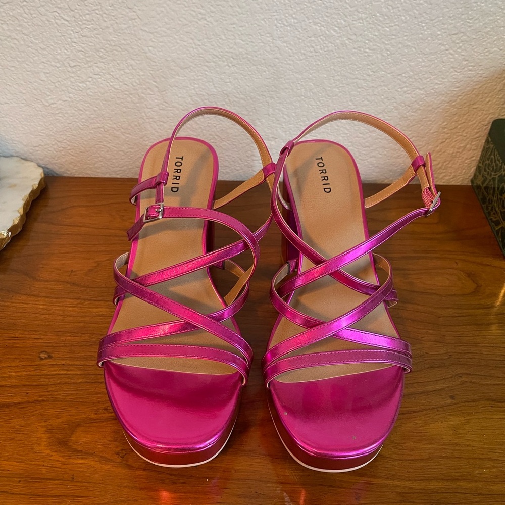 Torrid Fuchsia Strappy Sandals